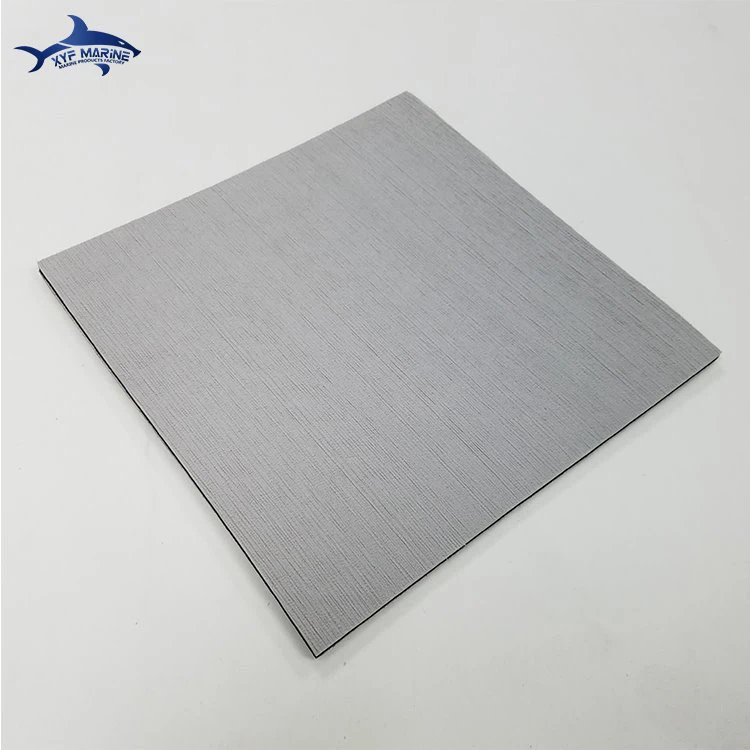 Syntetické lodní podlahy